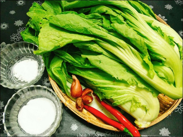 Bí quyết muối dưa cải giòn thơm không cần phơi nắng, chị em vụng mấy cũng làm được-3