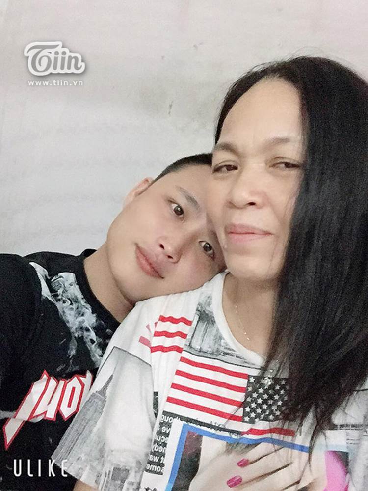 Cặp đôi nàng 53 - chàng 29 tuổi ở Thái Nguyên: Chồng quyết định không sinh con, dành tiền chăm 4 con riêng của vợ-2