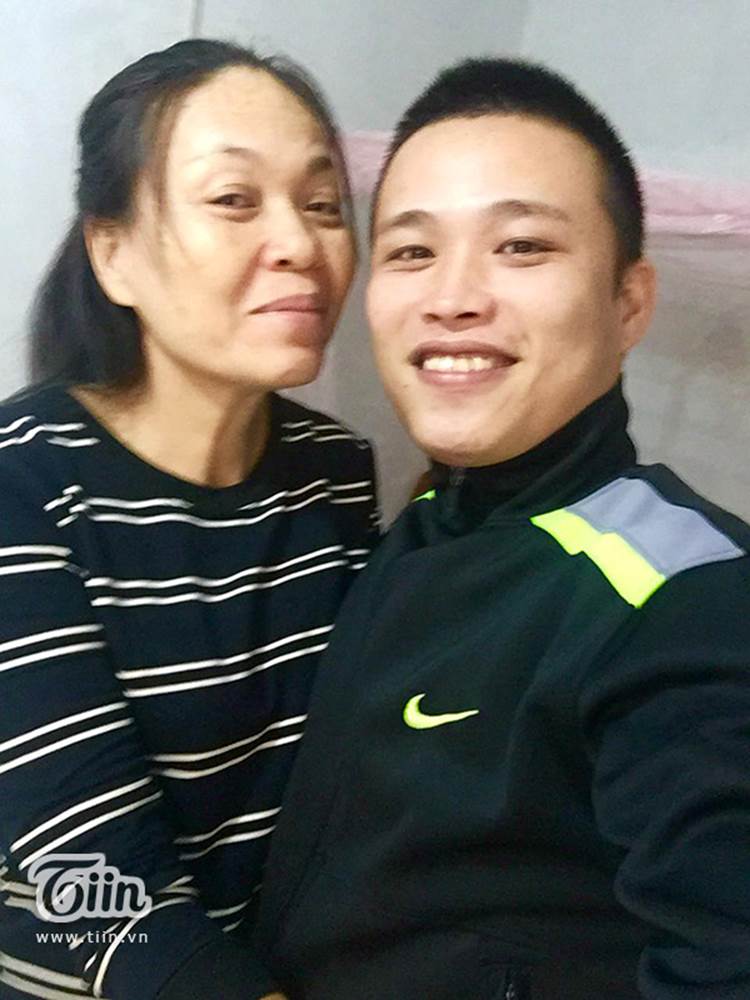 Cặp đôi nàng 53 - chàng 29 tuổi ở Thái Nguyên: Chồng quyết định không sinh con, dành tiền chăm 4 con riêng của vợ-4