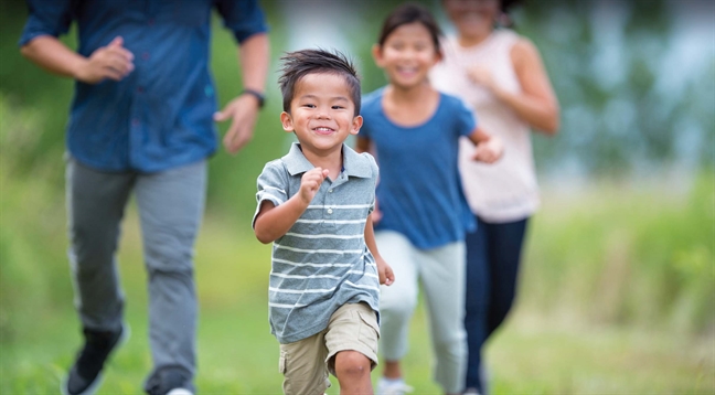 Bé trai 6 tuổi chưa từng vào viện, người mẹ chia sẻ: Bí quyết không phải là ăn nhiều mà là 3 điều này-2