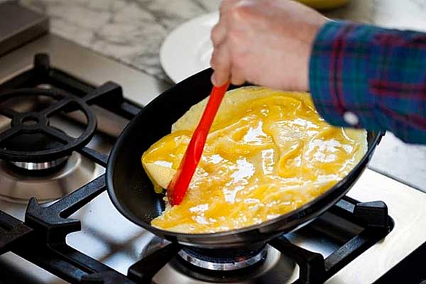 Có một loại bột&nbsp;được mệnh danh là trợ thủ hoàn hảo:&nbsp;Không chỉ là gia vị cho món ăn thêm ngon mà còn hô biến bếp sạch kin kít chỉ trong 1 nốt nhạc!-3