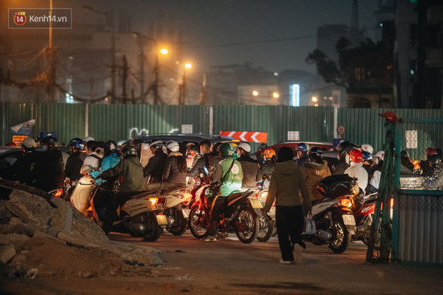 Chuyện ở Hà Nội: Ùn tắc không mất đi, nó chỉ chuyển từ đường này sang đường khác!-15