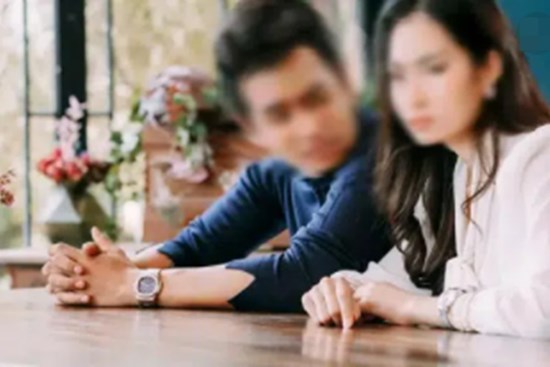 Vừa về ra mắt xin cưới, mẹ bạn trai giao kèo: