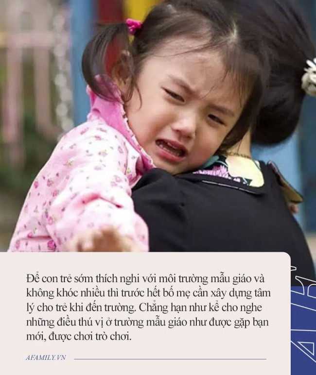 Từ hôm cháu gái đi học mẫu giáo, ngày nào ông nội cũng ngồi ở ban công cả chiều, con dâu lén ra xem thì cười chảy nước mắt-3