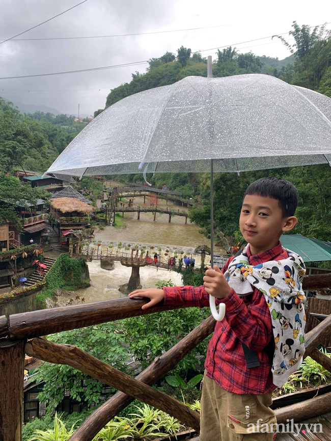 Nhà có cửa hàng bánh kẹo, bé trai ngày nào cũng làm 1 việc khiến mẹ cạn lời nhưng dân mạng lại nhìn thấy điểm đáng khen-6