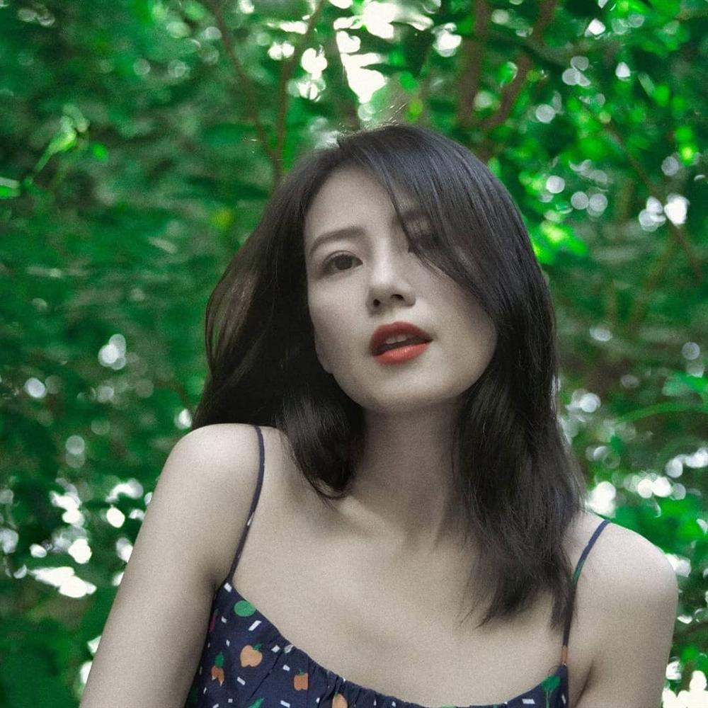 Cao Viên Viên trẻ trung khó tin ở tuổi 41: Style đẹp mê chỉ là phụ, công chính thuộc về một kiểu tóc kỳ diệu-4