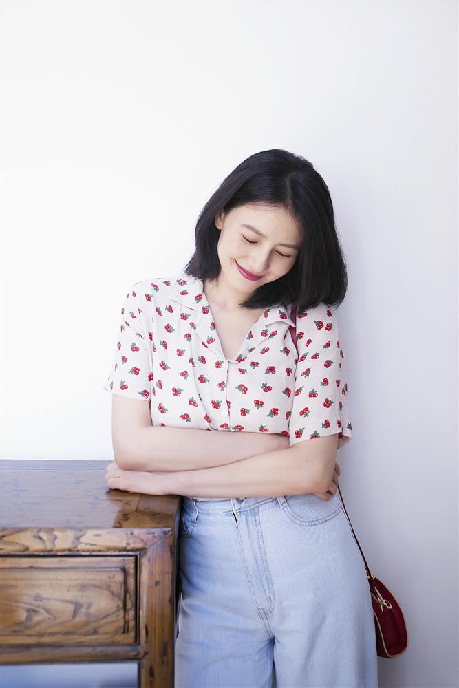 Cao Viên Viên trẻ trung khó tin ở tuổi 41: Style đẹp mê chỉ là phụ, công chính thuộc về một kiểu tóc kỳ diệu-6