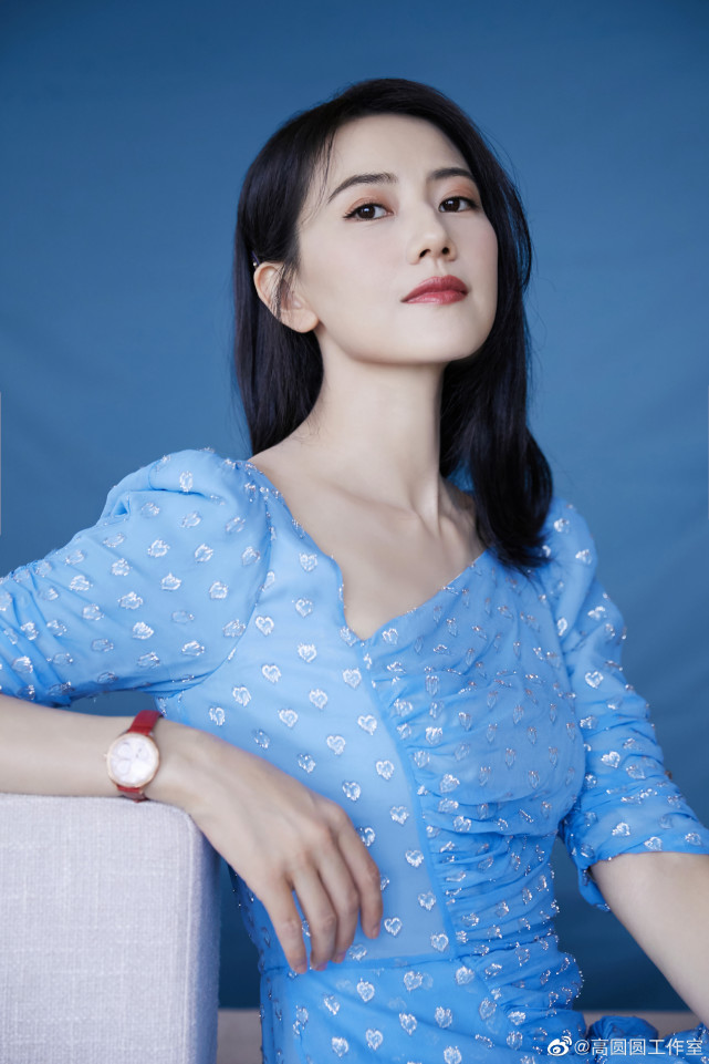 Cao Viên Viên trẻ trung khó tin ở tuổi 41: Style đẹp mê chỉ là phụ, công chính thuộc về một kiểu tóc kỳ diệu-7