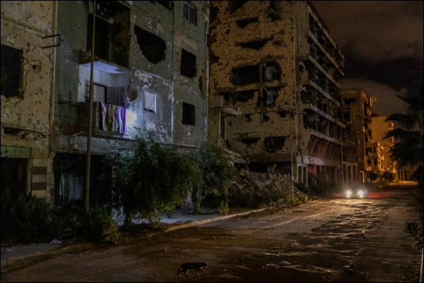 Nhìn lại năm 2020 qua 46 bức ảnh ấn tượng nhất: Một năm đầy biến động, thế giới quay cuồng trong thiên tai dịch bệnh và những mất mát không thể nào quên-4