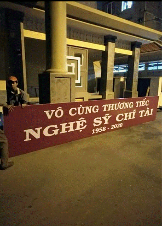 Tang lễ cố nghệ sĩ Chí Tài đã được sắp xếp chu toàn, nhìn nụ cười của chú trên di ảnh mà nghẹn ngào!-3