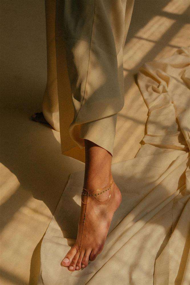 5 bí kíp giúp chân không bị nứt toác khô tróc mùa Thu Đông-5