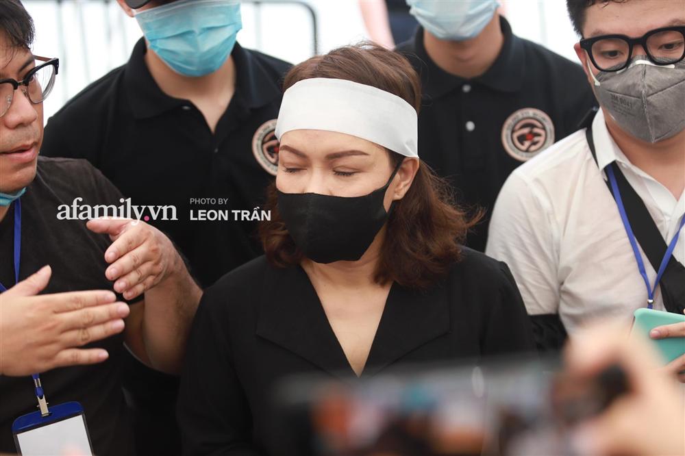 Nghệ sĩ Việt Hương tiết lộ thời gian chính xác đưa linh cữu cố nghệ sĩ Chí Tài sang Mỹ-2