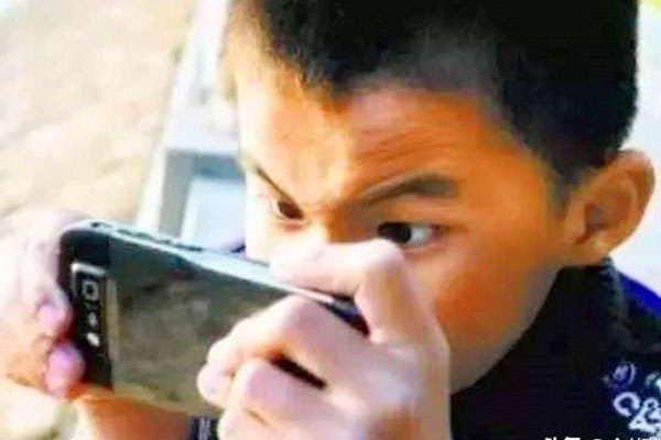 Trời lạnh, đừng đánh thức con bạn dậy như thế này: Thức dậy sai cách cực kỳ nguy hại cho trẻ-4