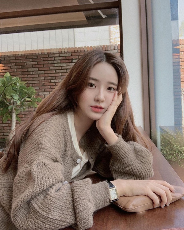 6 thói quen nhỏ nhặt giúp chặn không cho tóc rụng cả nắm mỗi khi chải hay gội đầu-3