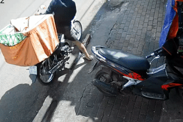 Khách ghi chú hẳn 4 dòng để chỉ đường nhưng shipper vẫn quay xe, đọc xong dân tình mới sửng sốt: Muốn người ta bỏ nghề hay gì?-2