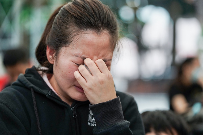 Chí Tài chưa kịp mặc bộ vest mới may thì đã ra đi mãi mãi-4