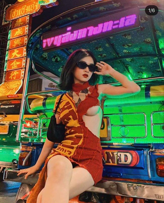 Ngọc Trinh và loạt người đẹp diện áo khoét ngực hiểm hóc phản cảm-7