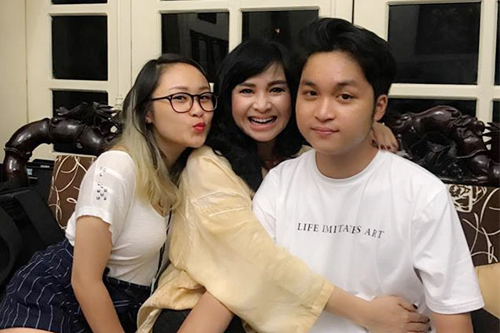 4 diva Việt: Người giản dị bình yên, người truân chuyên lận đận nhưng đều có cách nuôi dạy con khiến ai nấy đều ngưỡng mộ-2