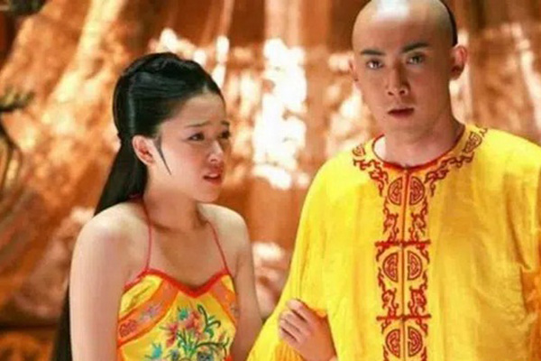 Nhóm cung nữ kỳ quặc đột nhiên xuất hiện ở Tử Cấm Thành giữa mưa bão năm 1992, sau gần 30 năm vẫn chưa có lời giải đáp-2