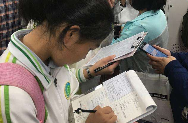 Cha mẹ ép học đến mức tiêm thuốc, cô bé 9 tuổi để lại lời nhắn: Mẹ ơi, con lên trời rồi. Ở đây mệt quá!-1