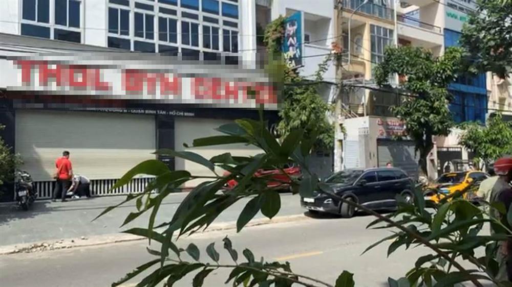 Nguyễn Sin đã đến nói chuyện với Gymer Duy Nguyễn, phòng tập đóng kín cửa, hàng trăm người đứng hóng-5