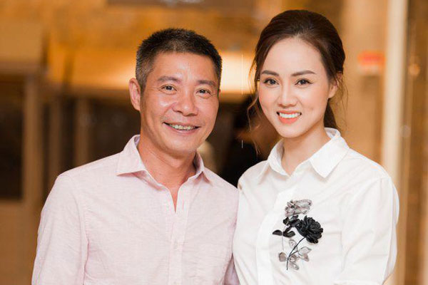 Cuộc tình 5 năm của NSND Công Lý và bạn gái phóng viên-9