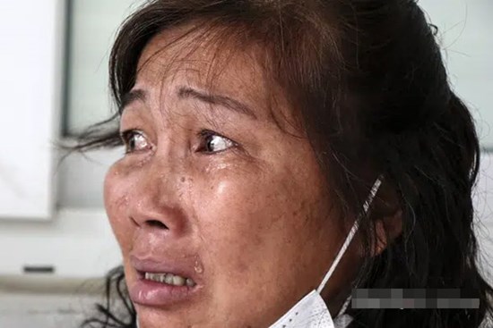 Nước mắt người ở lại trong vụ chồng cuồng ghen giết vợ và con trai 2 tuổi ở Hà Nội: 