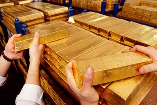 Giá vàng lại giảm sâu