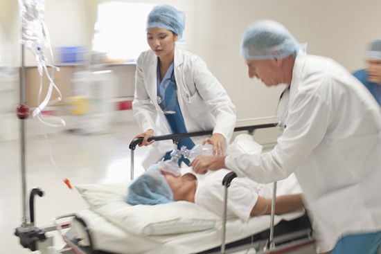 3 sai lầm khi cứu chữa người bị đột quỵ