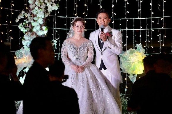 Thực đơn đám cưới hạng sang của diễn viên Quý Bình và bà xã doanh nhân-1