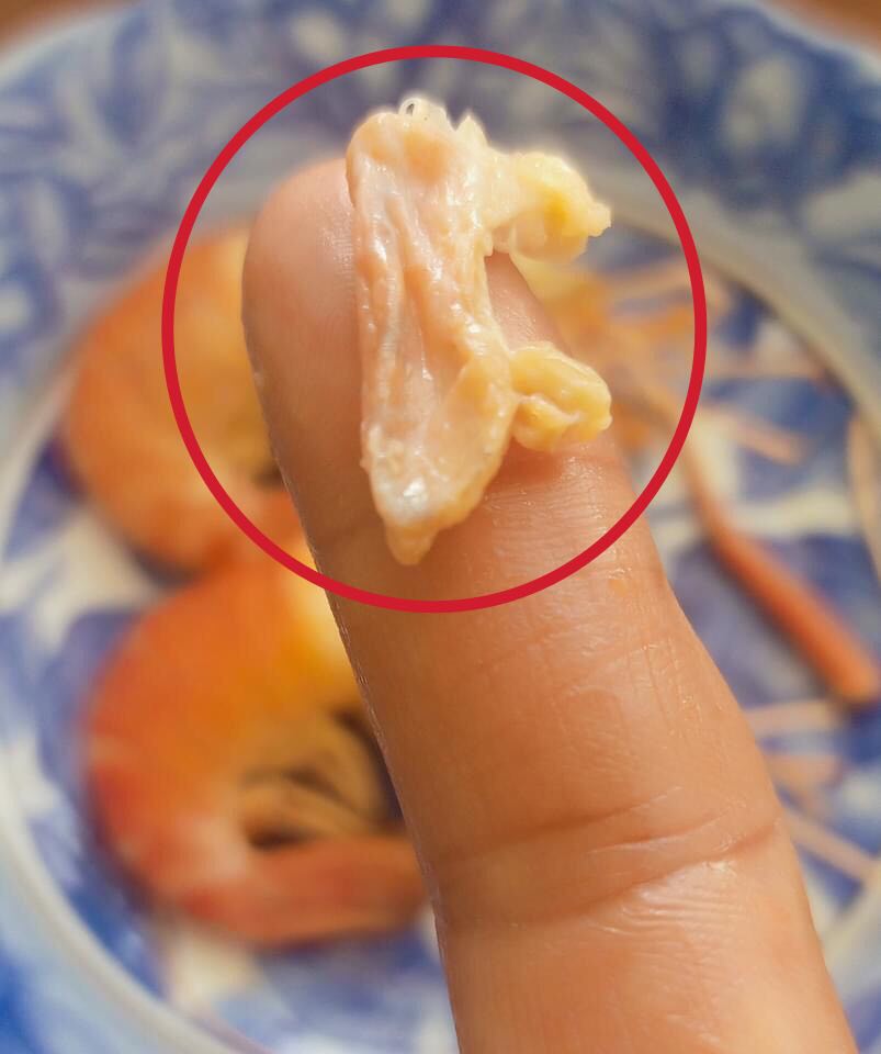 Ăn tôm nhiều nhưng các chị em đã phân biệt được đâu là gạch tôm, đâu là... phân tôm chưa?-4