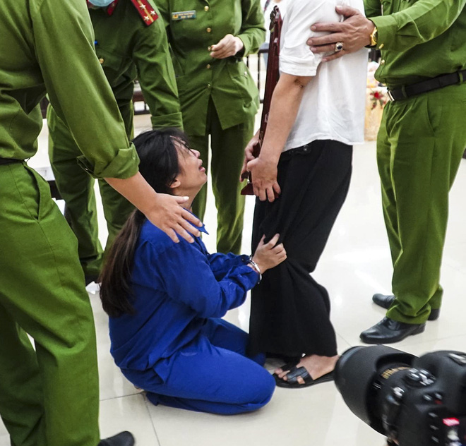 Bà ngoại cháu bé bị bạo hành: Nhiều người trên mạng chửi bới khi bà xin giảm án cho 2 con-3