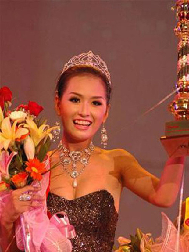 Mai Phương Thuý bị đào mộ ảnh thời Yahoo, netizen choáng nhẹ vì dòng teencode tiên đoán thành Hoa hậu trẻ nhất lịch sử-3