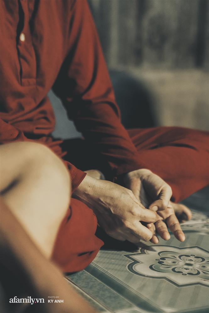 Hành trình ly kỳ như trên phim của 3 đứa trẻ đạp xe 400km suốt 5 ngày từ Cà Mau lên Sài Gòn để thăm mẹ: Tin nhắn cắt đứt hi vọng của người mẹ, tụi con đi thêm 1 ngày nữa sẽ không sống nổi!-5