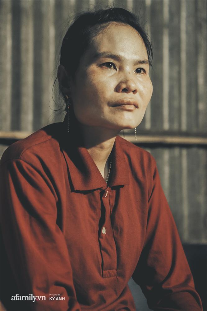 Hành trình ly kỳ như trên phim của 3 đứa trẻ đạp xe 400km suốt 5 ngày từ Cà Mau lên Sài Gòn để thăm mẹ: Tin nhắn cắt đứt hi vọng của người mẹ, tụi con đi thêm 1 ngày nữa sẽ không sống nổi!-6