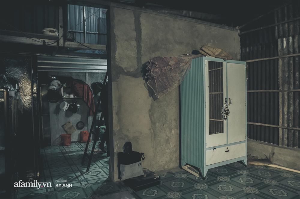 Hành trình ly kỳ như trên phim của 3 đứa trẻ đạp xe 400km suốt 5 ngày từ Cà Mau lên Sài Gòn để thăm mẹ: Tin nhắn cắt đứt hi vọng của người mẹ, tụi con đi thêm 1 ngày nữa sẽ không sống nổi!-14