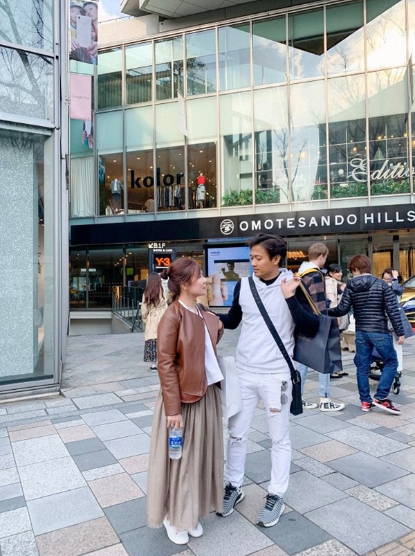 Trợ lý tiết lộ điều ít ai biết về vợ Quý Bình, Trang Trần cũng hết lời khen ngợi-6