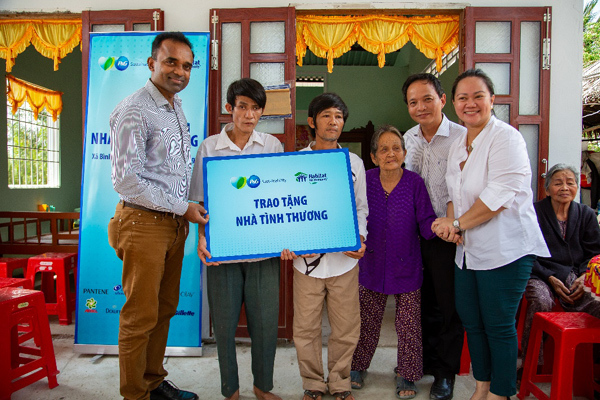 P&G Việt Nam 4 năm liền nhận giải DN có hoạt động trách nhiệm xã hội nổi bật-3