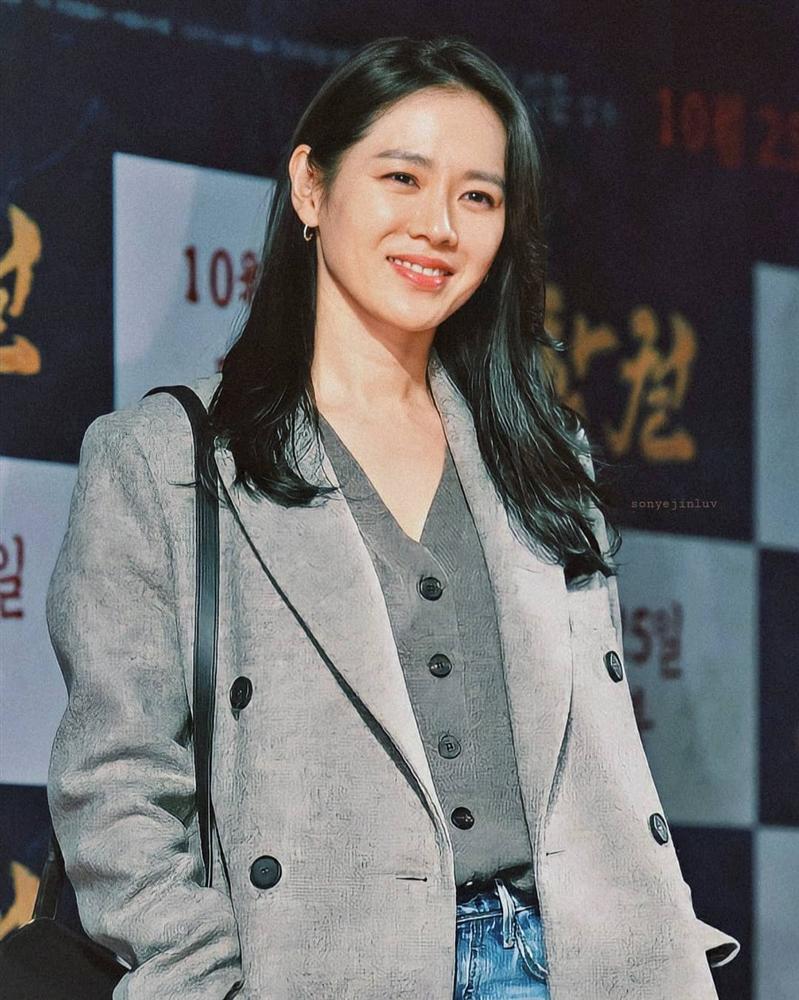 4 kiểu tóc đẹp đỉnh cao của Son Ye Jin: Đều hợp với nàng U30, ngắm thì kiểu gì cũng tìm thấy chìa khóa lên đời nhan sắc-5