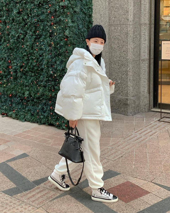 Thời của áo phao đến rồi, cập nhật ngay 5 mẫu áo đang cực hot xứng đáng được bạn tậu về ngay lúc này-2