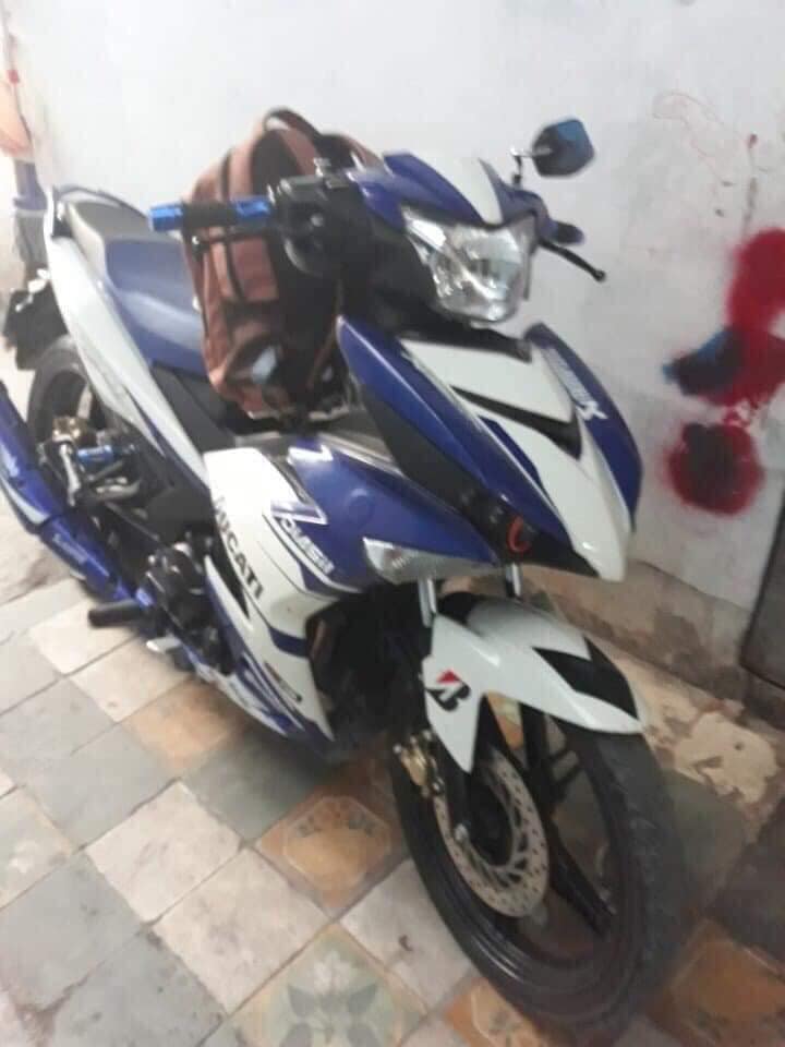 Lời kể của tài xế xe ôm bị khách kề dao đâm vào cổ cướp sạch tài sản trong đêm-1