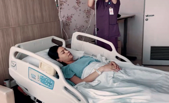 Hồ Ngọc Hà phải bê bụng bầu mới lết đi được trong những tháng cuối thai kỳ, hé lộ khoảnh khắc trong phòng sinh cực xúc động-18