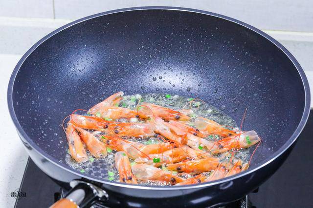 Trời lạnh, nấu canh rong biển kiểu này vừa ngon lại bổ, thơm nức không mùi tanh-4