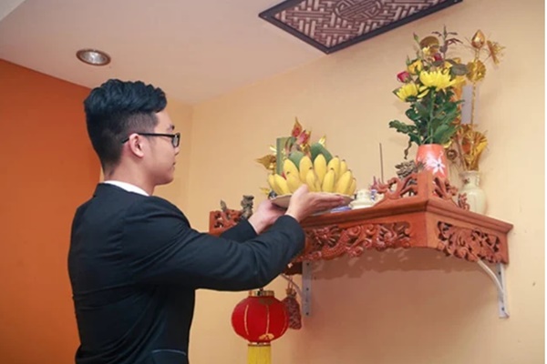 Các loại hoa kiêng kỵ đặt trên bàn thờ dịp Tết nguyên đán, gia chủ nên biết để tránh-6