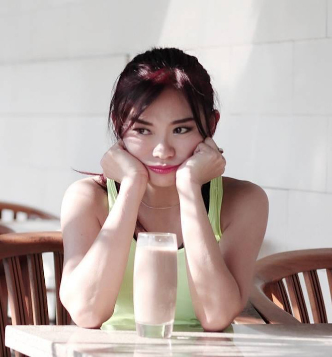 Bà nội 53 tuổi nhưng nhan sắc, vóc dáng vẫn như gái đôi mươi: Thời gian bỏ quên cô ấy mất rồi!-7