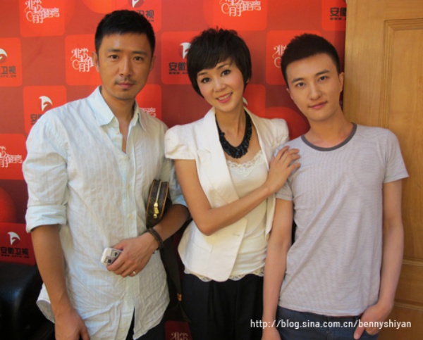 Tấm chân tình hiếm có giữa showbiz: Tài tử Tân dòng sông ly biệt bỏ hết hào quang danh vọng để ở bên cạnh người phụ nữ bị liệt-3