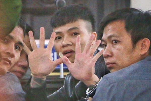 Facebook của người tung tin Khá Bảnh tử vong trong tù khóa vội sau khi bị phát hiện bịa chuyện-4