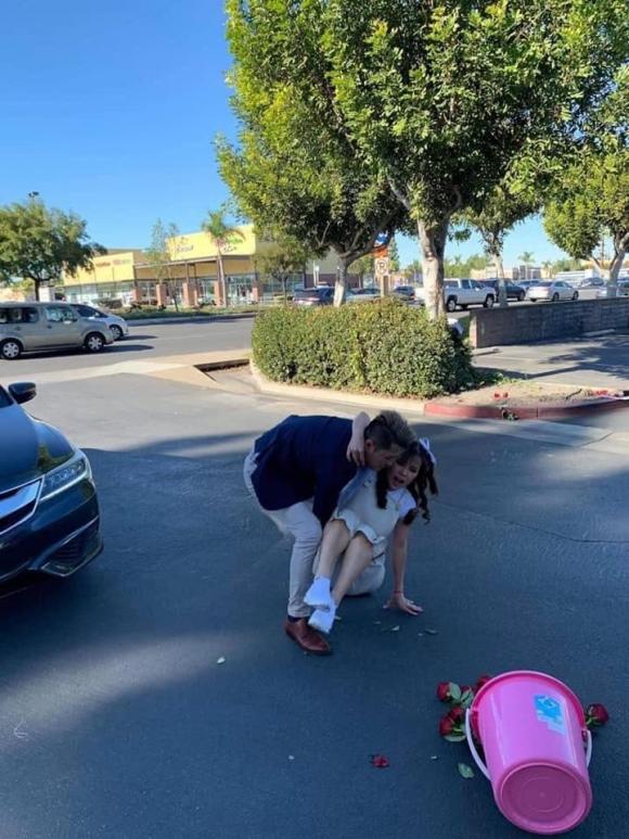 Giữa ồn ào tin đồn ly hôn vì tiểu tam: Hoàng Anh công khai bế bổng tình tin đồn ở nơi công cộng-6