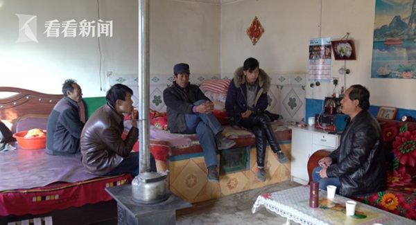 Thôn ế vợ Trung Quốc: Con gái giống như nữ hoàng, mỗi ngày xem mắt hơn 30 người đàn ông vẫn chẳng ưng một ai-4