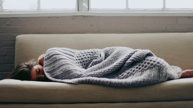 7 thói quen xấu khi ngủ hủy hoại sức khỏe và khiến bạn trở nên xấu xí hơn, đặc biệt là điều cuối cùng-5